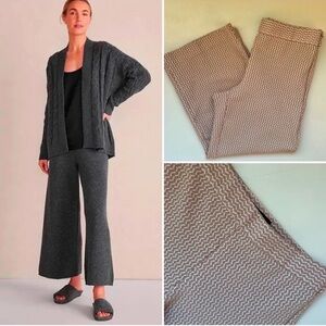 Ann Taylor Knit Print Wide Leg Crop Pants
